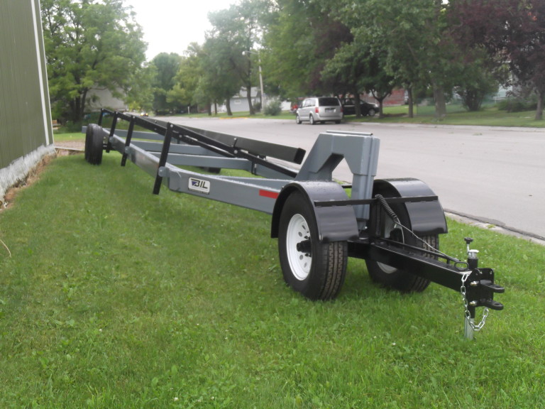Combine Header Trailers Built B.I.L Tough, built B.I.L. Right.